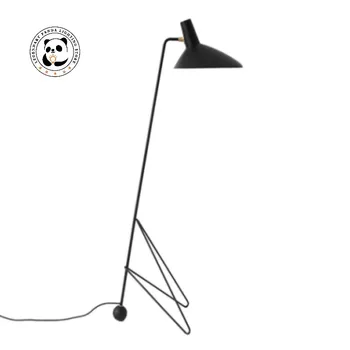 Nordic Tri Legged Poschodí Lampa LED Dizajnér Kačica Bill Železa Tienidlo Stojan Svetlo Kreatívny Priemysel Obývacia Izba Gauč stolná Lampa Obrázok