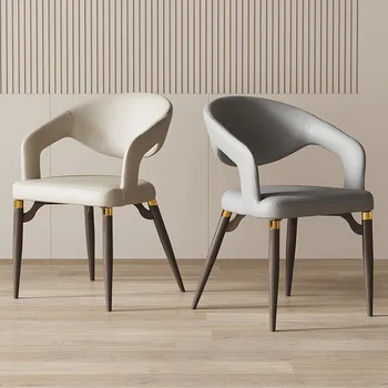 Svetlo luxusnej reštaurácii stoličky, jednoduchý moderný domov jedálenské stoličky, high-end dizajn operadlo stoličky Obrázok